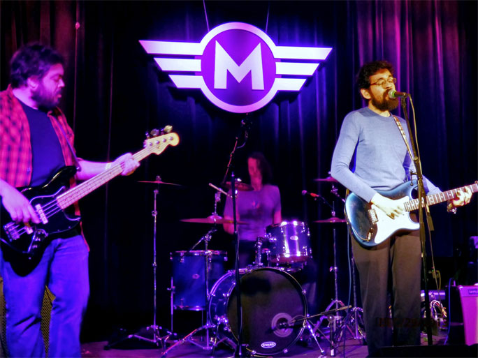 Gentle Robot at Motorco Music Hall, December 2013 - click for High Resolution